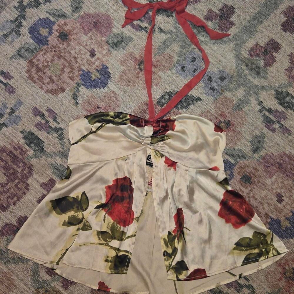 Ecote (Urban Outfitters) Floral Halter Top 🌹